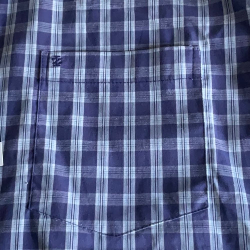 Izod Men’s Button up shirt - Picture 4 of 10